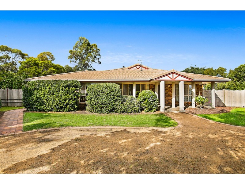 6 Pizzoni Road, Glenvale QLD 4350