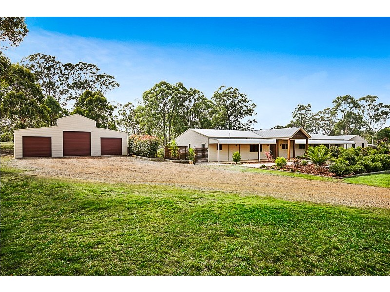 33 Rodeo Drive, Meringandan QLD 4352