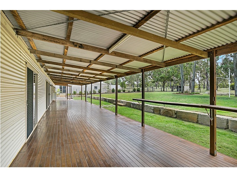 33 Rodeo Drive, Meringandan QLD 4352
