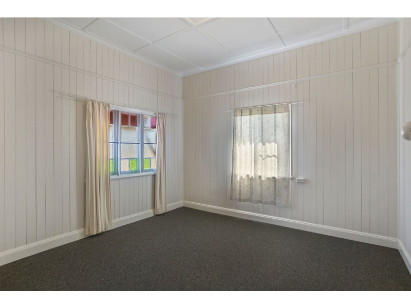 76 Rosevale Street, Drayton QLD 4350