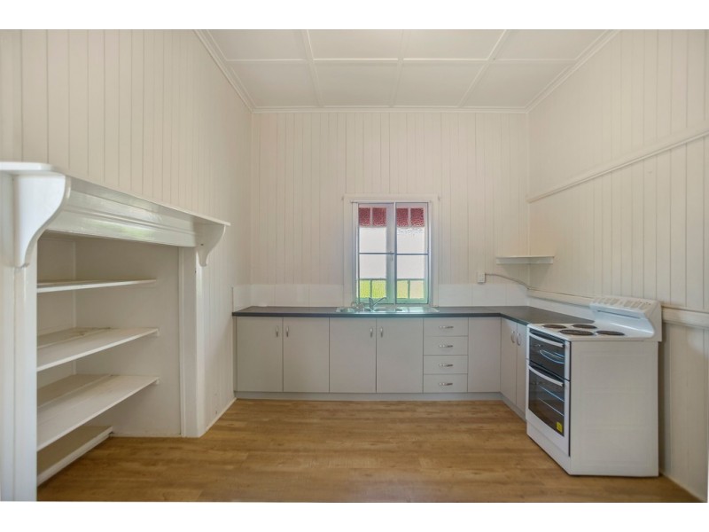 76 Rosevale Street, Drayton QLD 4350