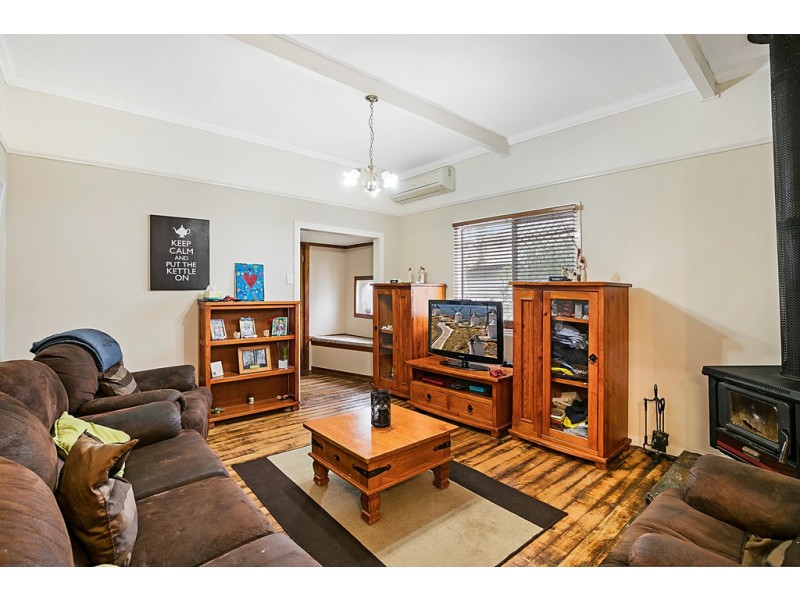 19 Cavell Street, East Toowoomba QLD 4350