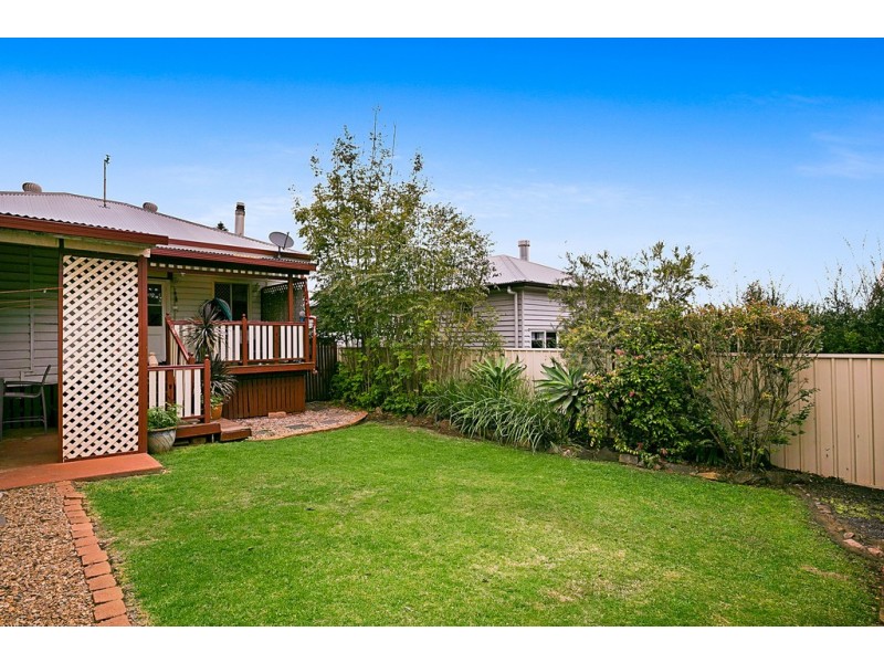 19 Cavell Street, East Toowoomba QLD 4350