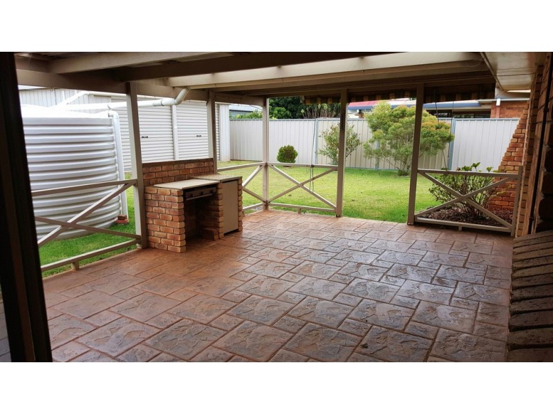 30 Matthews Street, Harristown QLD 4350