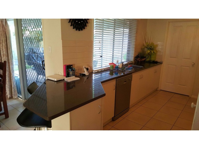 5a Devine Street, Harristown QLD 4350
