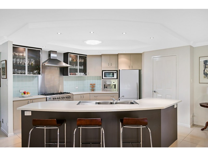 12 Windemere Terrace, Mount Lofty QLD 4350