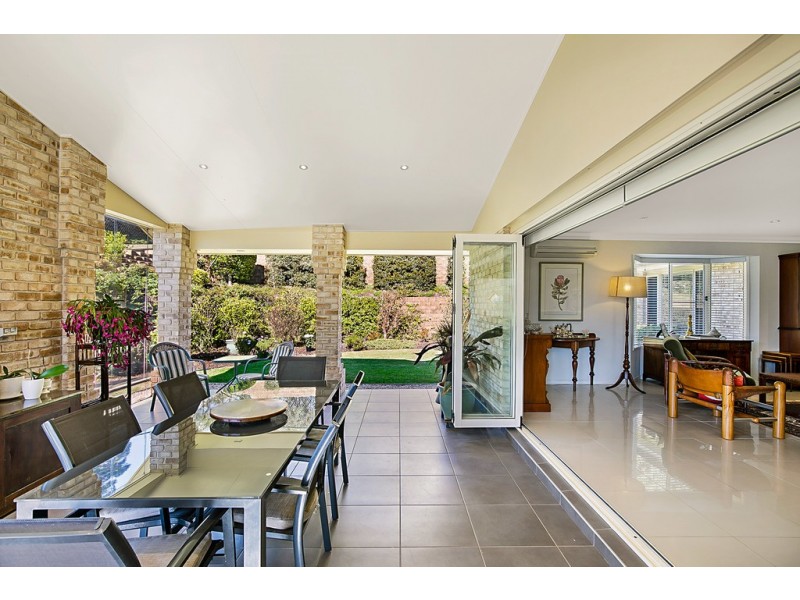 12 Windemere Terrace, Mount Lofty QLD 4350