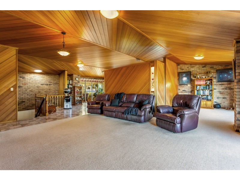 12 Koala Drive, Gowrie Junction QLD 4352