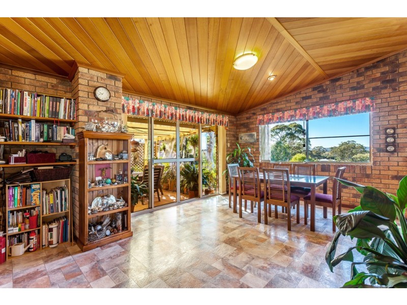 12 Koala Drive, Gowrie Junction QLD 4352