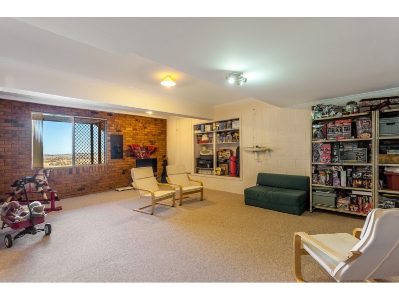 12 Koala Drive, Gowrie Junction QLD 4352