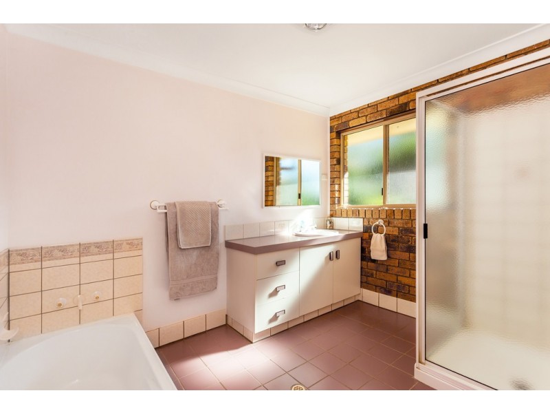 12 Koala Drive, Gowrie Junction QLD 4352