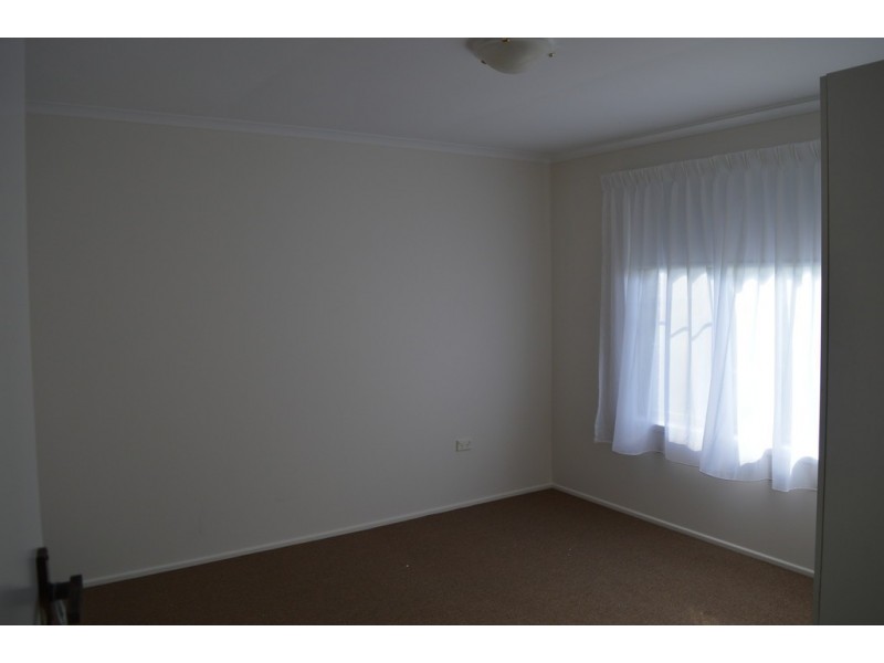 44 Lotus Crescent, Centenary Heights QLD 4350