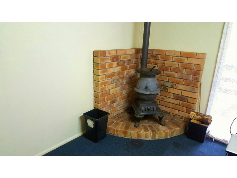 21 Adams Road, Cabarlah QLD 4352