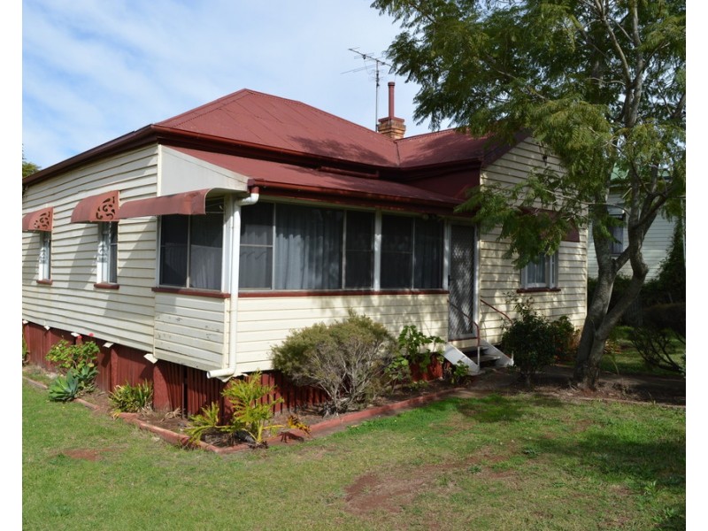 276 James St, Toowoomba City QLD 4350