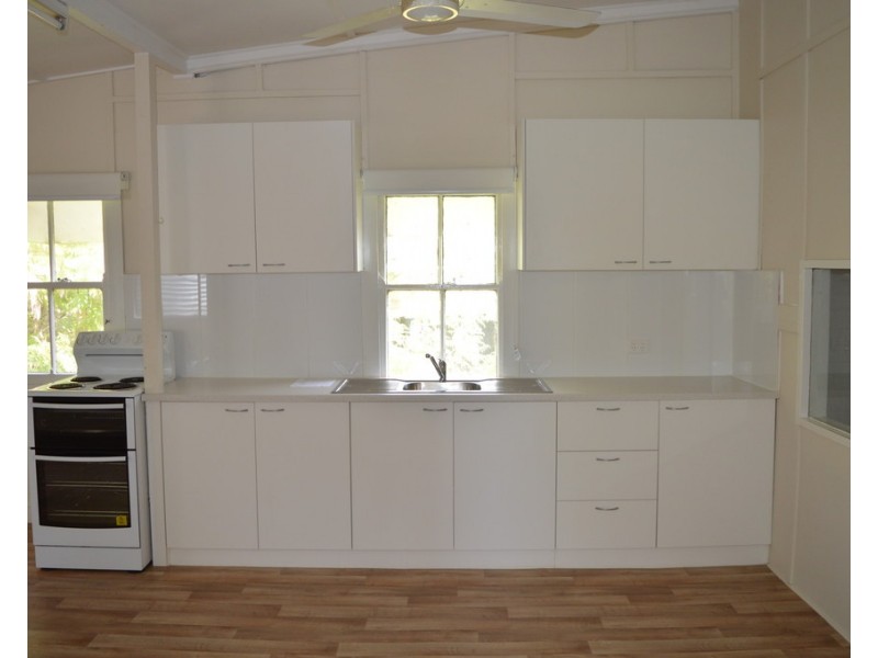 276 James St, Toowoomba City QLD 4350