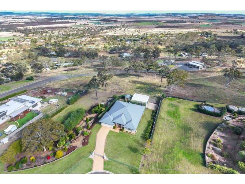 9 Timothy Drive, Vale View QLD 4352