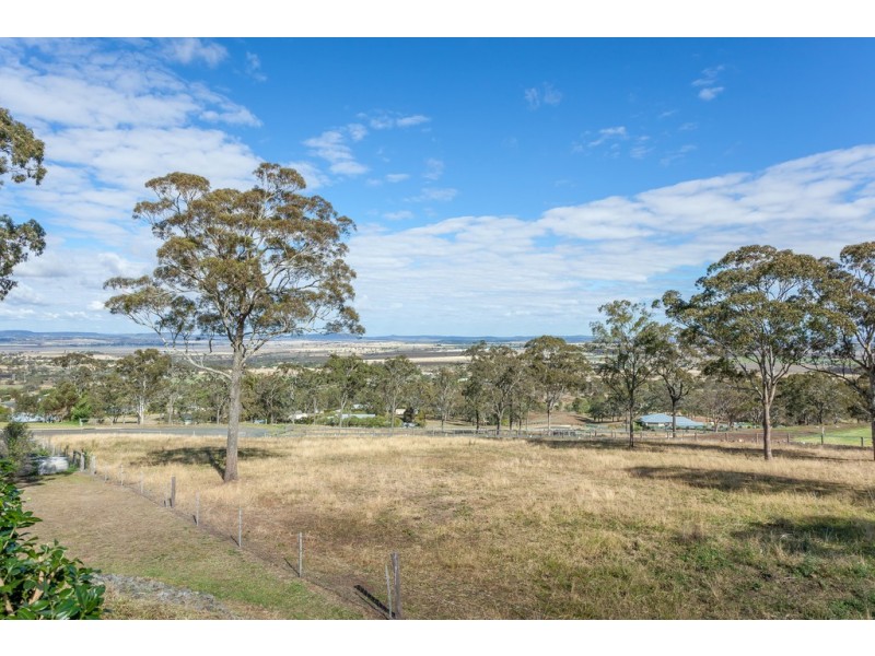 9 Timothy Drive, Vale View QLD 4352