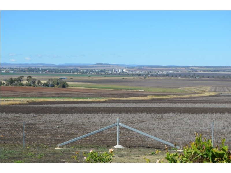 202 Mount Molar Road, Mount Molar QLD 4361