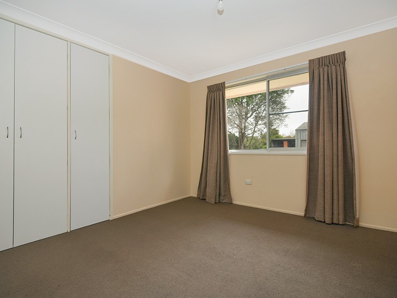 4 Kessler Street, Centenary Heights QLD 4350
