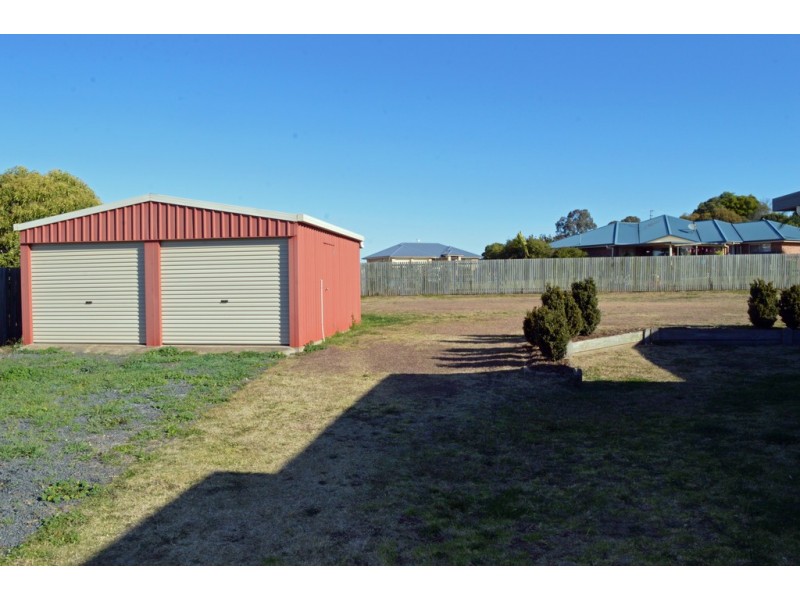 6 Michael Street, Westbrook QLD 4350