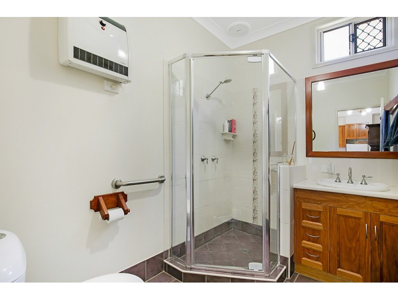 3B Lilliegren Court, Highfields QLD 4352
