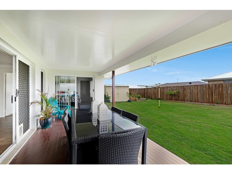 17 McIntosh Street, Westbrook QLD 4350