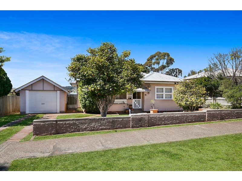 46 Ramsay Street, Centenary Heights QLD 4350