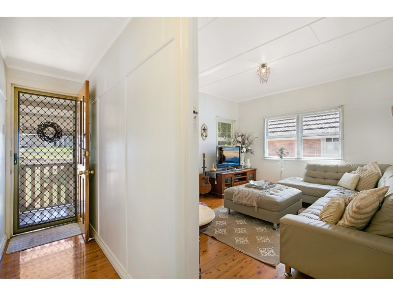 46 Ramsay Street, Centenary Heights QLD 4350