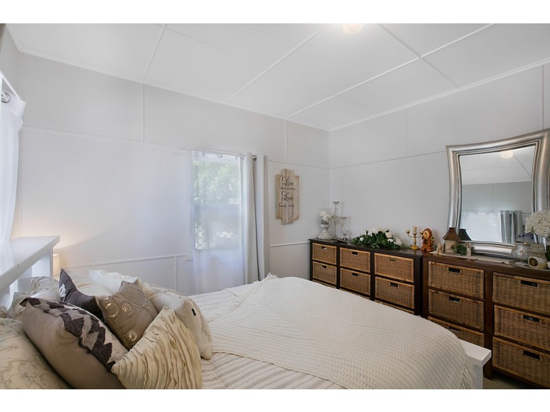 46 Ramsay Street, Centenary Heights QLD 4350