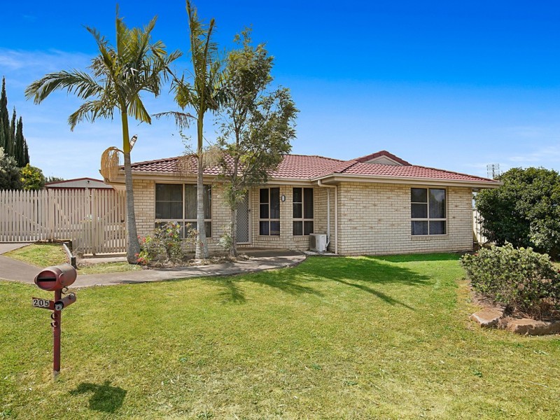 205 Glenvale Road, Glenvale QLD 4350