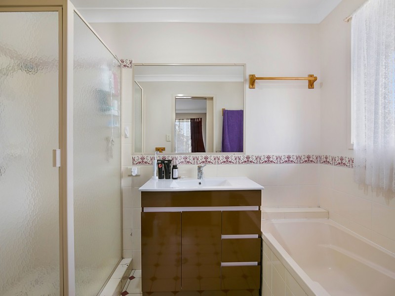 205 Glenvale Road, Glenvale QLD 4350