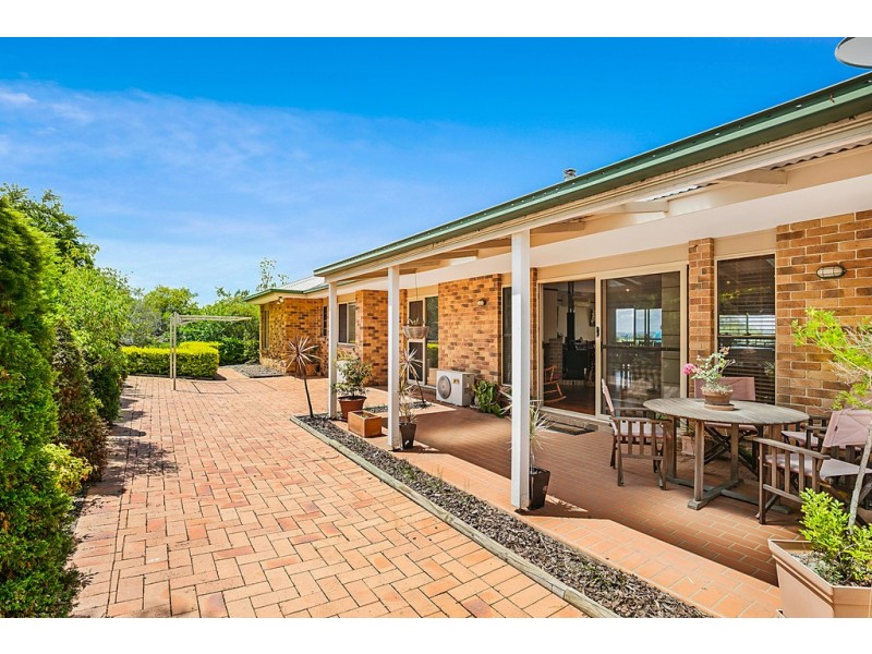 10 Grayson Court, Hodgson Vale QLD 4352 Floorplan