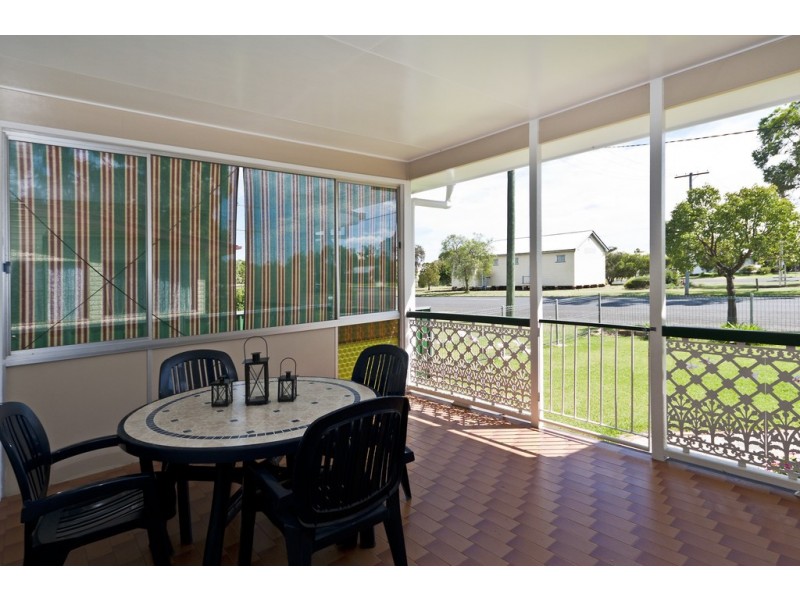85 EAST STREET, Clifton QLD 4361