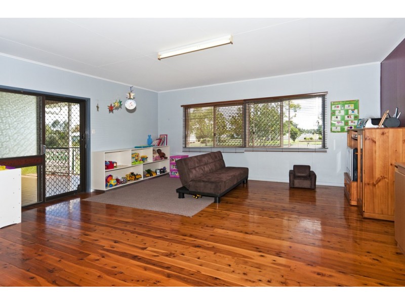 85 EAST STREET, Clifton QLD 4361