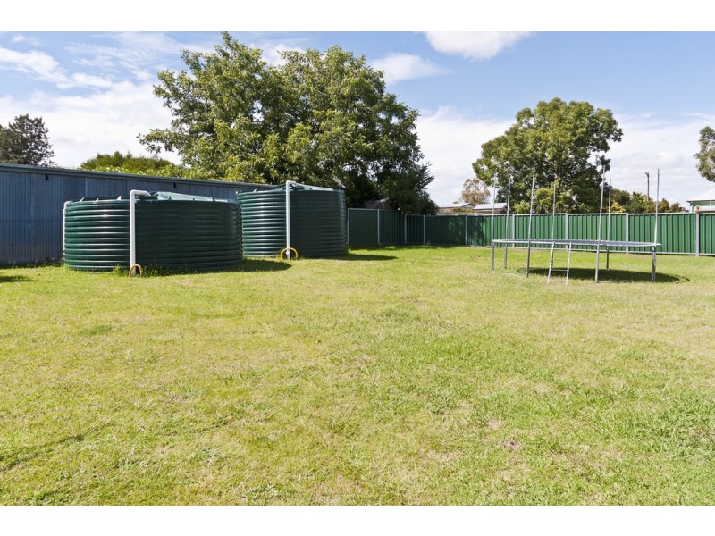 85 EAST STREET, Clifton QLD 4361