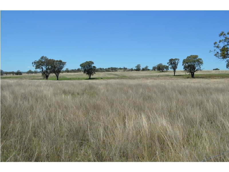 235 CLIFTON ROAD, Pittsworth QLD 4356