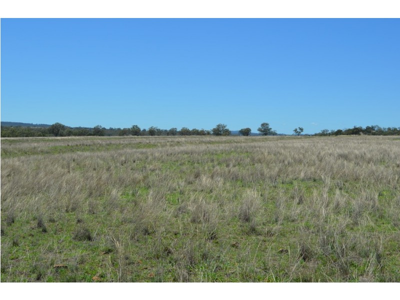 235 CLIFTON ROAD, Pittsworth QLD 4356