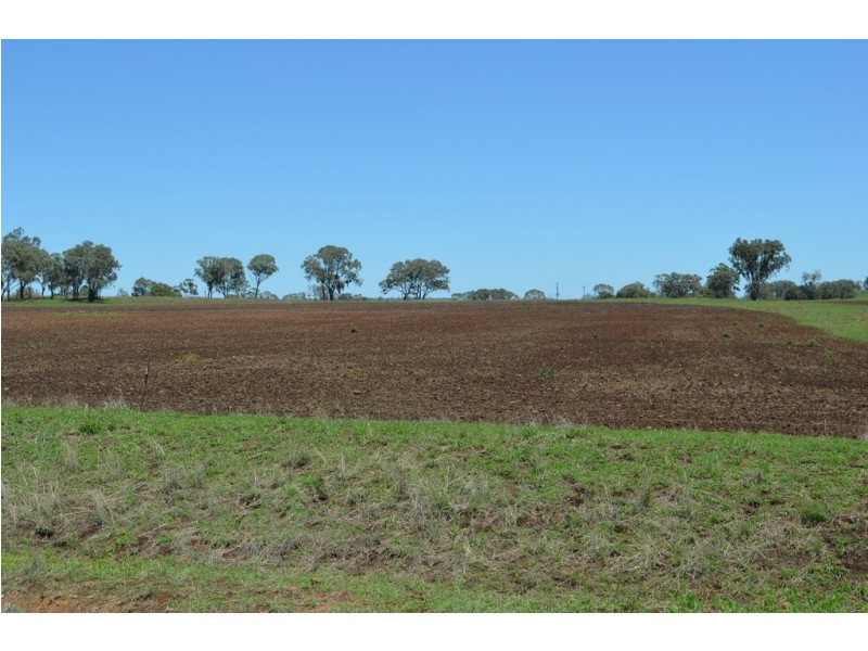 235 CLIFTON ROAD, Pittsworth QLD 4356