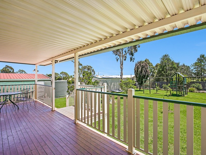 6 FAIRFAX STREET, Cambooya QLD 4358