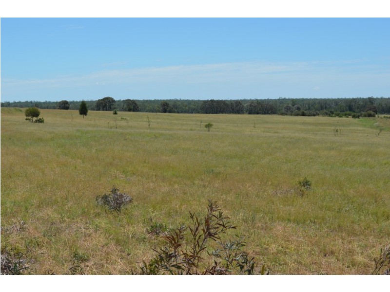 6402 CECIL PLAINS ROAD, Weir River QLD 4406