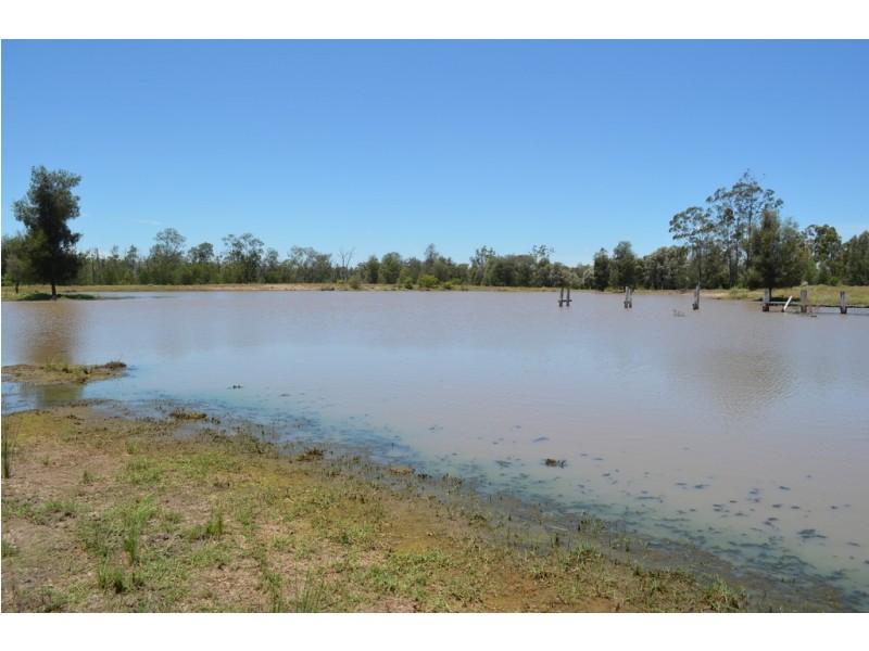 6402 CECIL PLAINS ROAD, Weir River QLD 4406