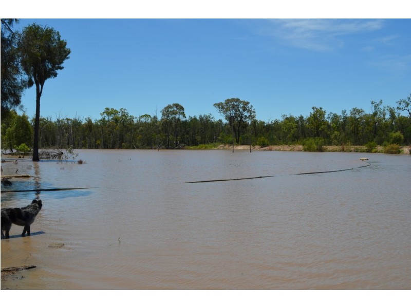 6402 CECIL PLAINS ROAD, Weir River QLD 4406