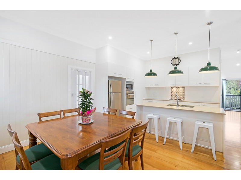 10 Atkinson Street, South Toowoomba QLD 4350