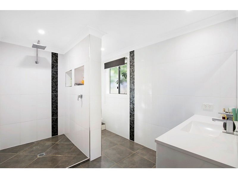 10 Atkinson Street, South Toowoomba QLD 4350