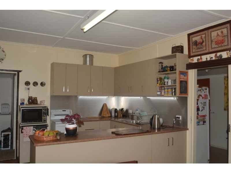 144 BRADLEYS ROAD, Bell QLD 4408