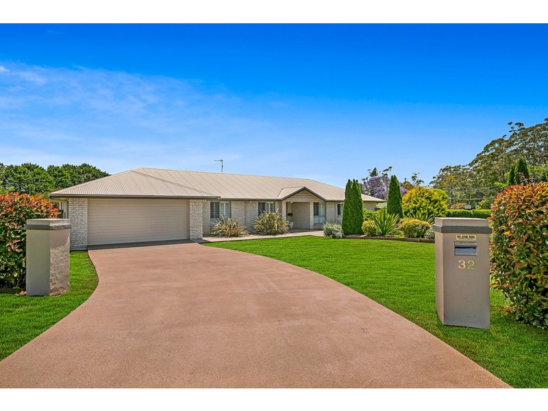 32 Bunya View Drive, Highfields QLD 4352