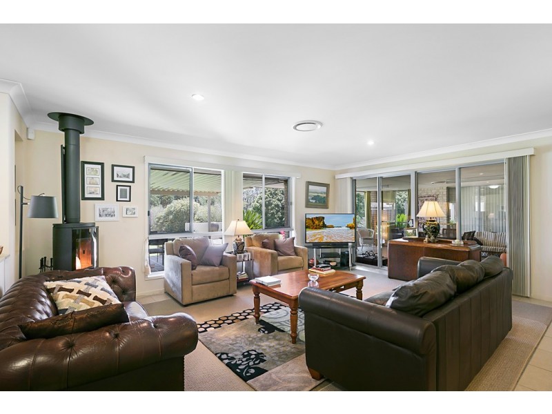 32 Bunya View Drive, Highfields QLD 4352