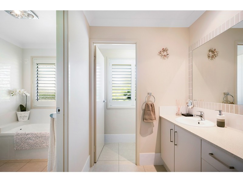 32 Bunya View Drive, Highfields QLD 4352