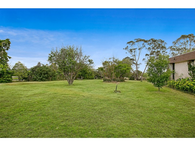 109 Ramsay Road, Cambooya QLD 4358