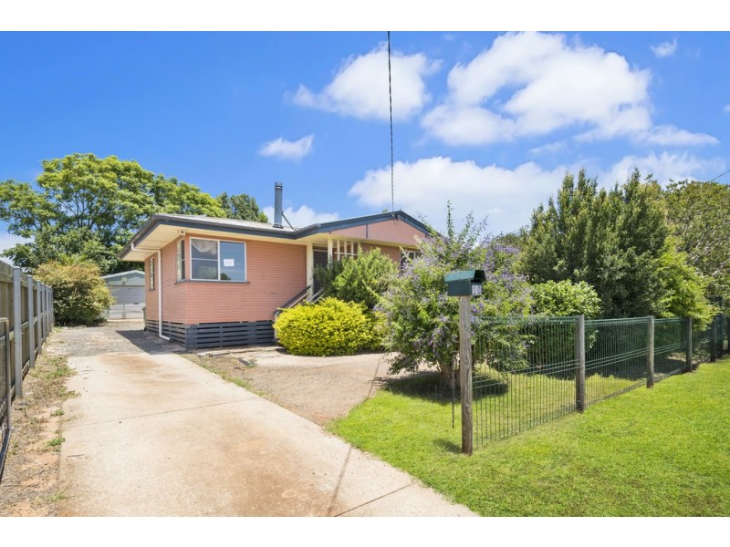 10 Tyack Street, Newtown QLD 4350